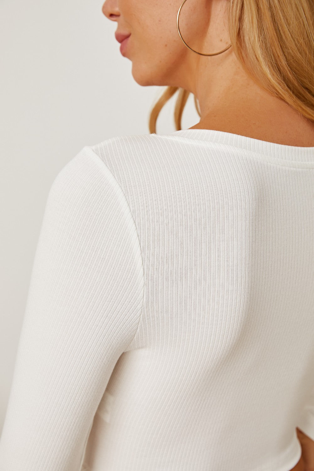PREORDER Round Neck Long Sleeve Cropped T-Shirt