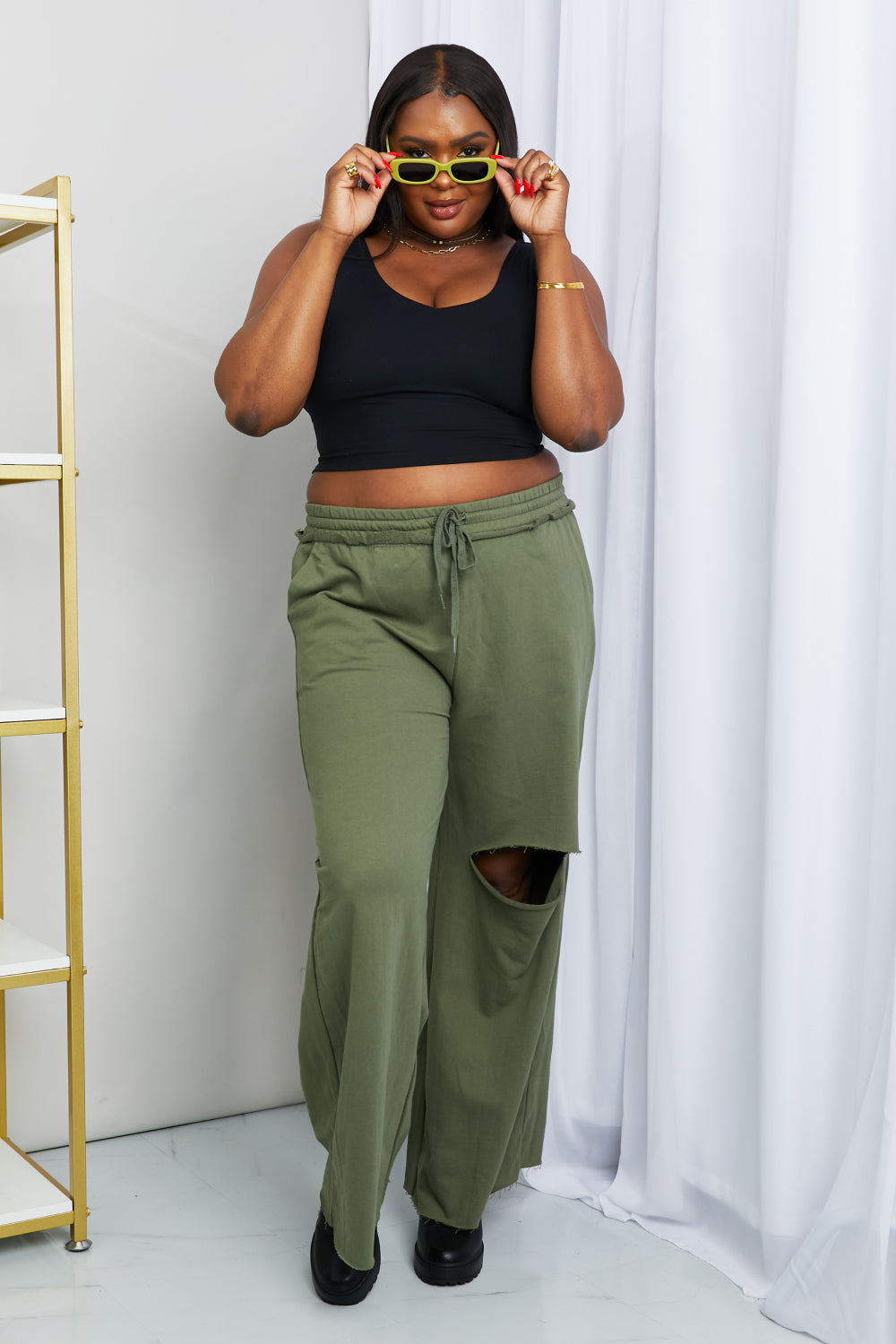 Distressed Wide Leg Pants in LT Olive