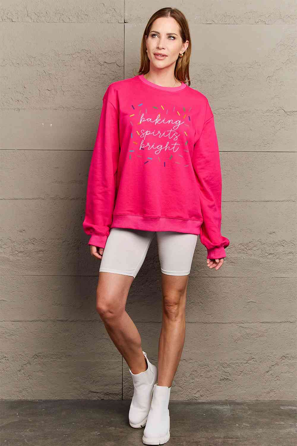 Graphic Round Neck Long Sleeve Sweatshirt
