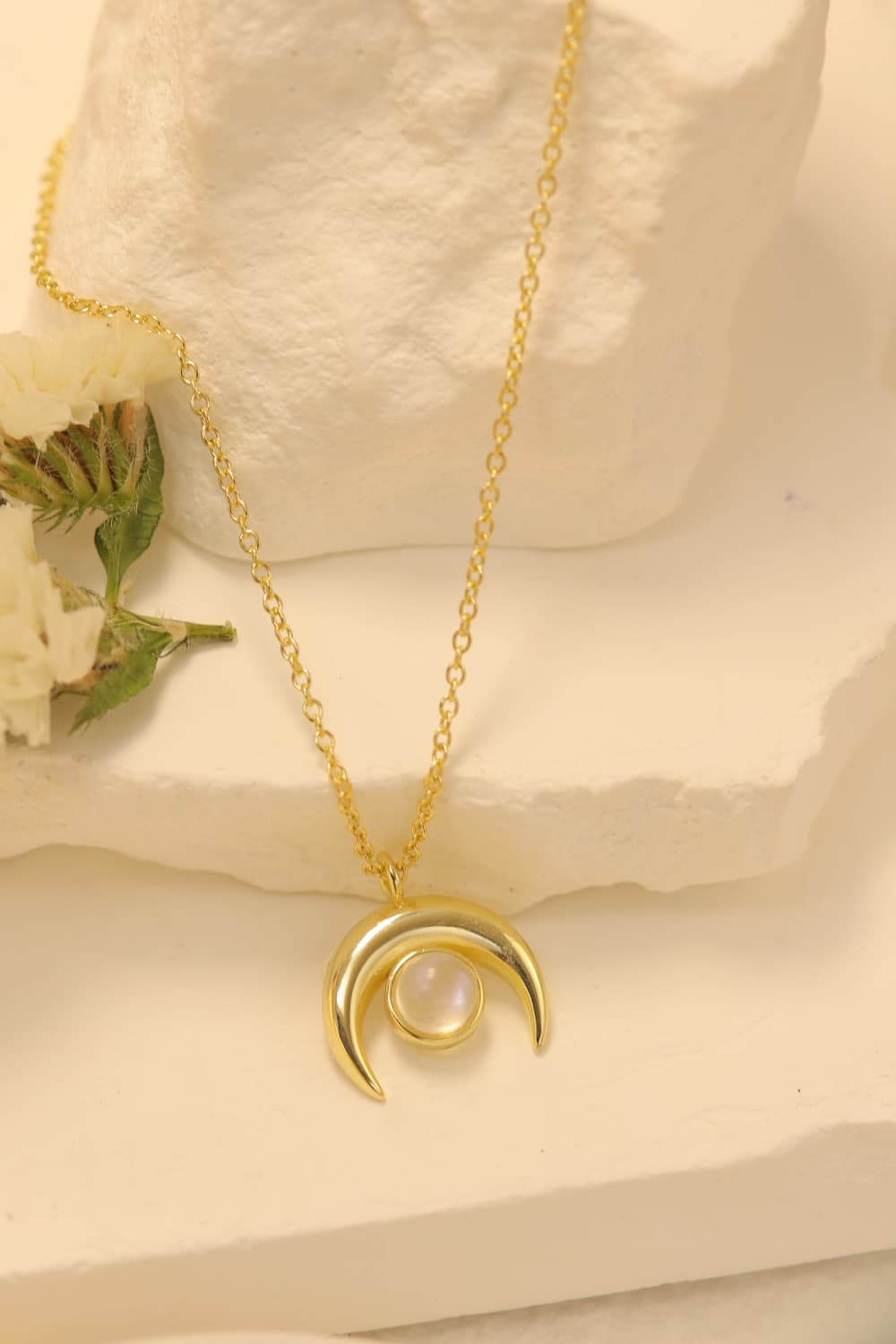 Natural Moonstone Moon Pendant 925 Sterling Silver Necklace
