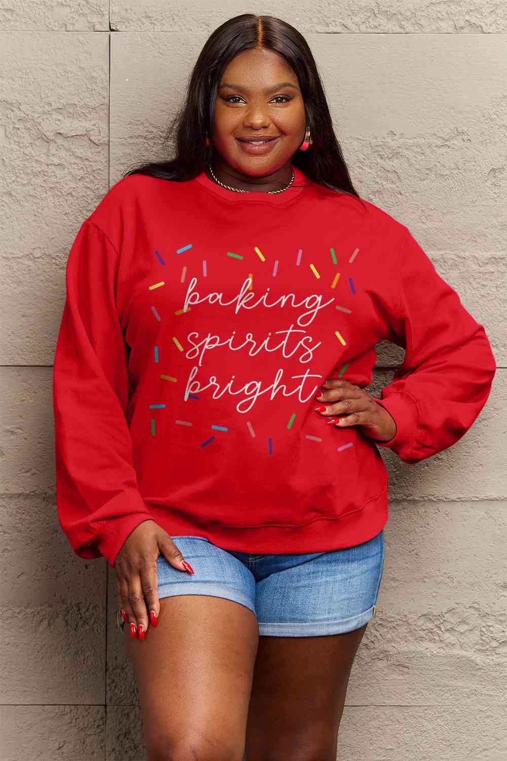 Graphic Round Neck Long Sleeve Sweatshirt