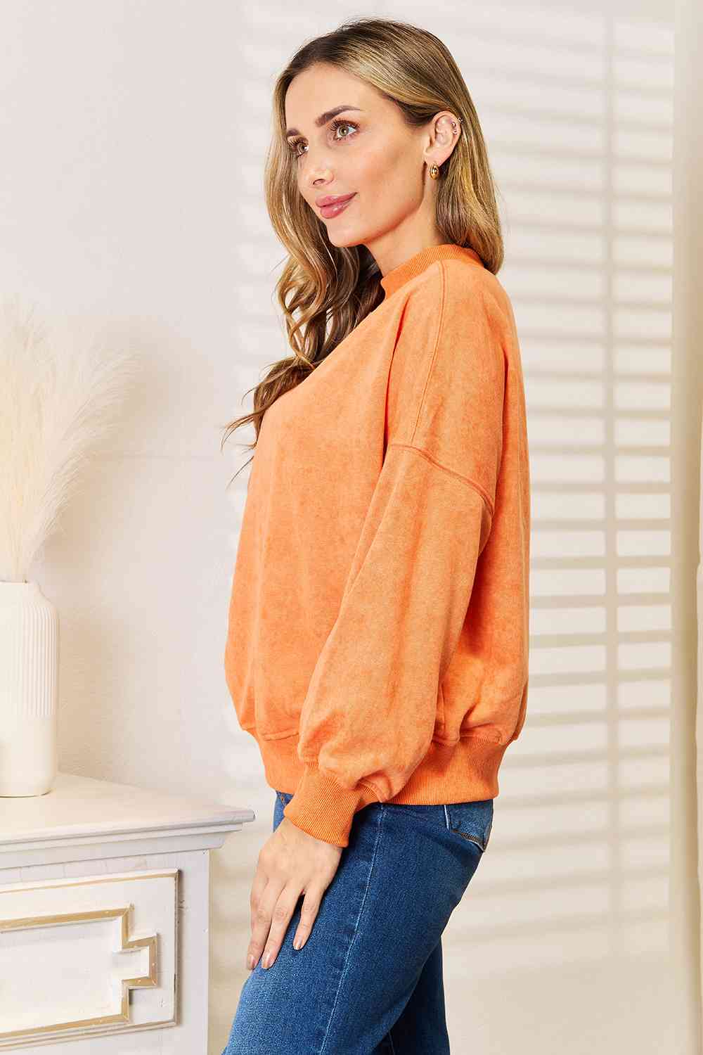 Neck Dropped Shoulder Sweatshirt