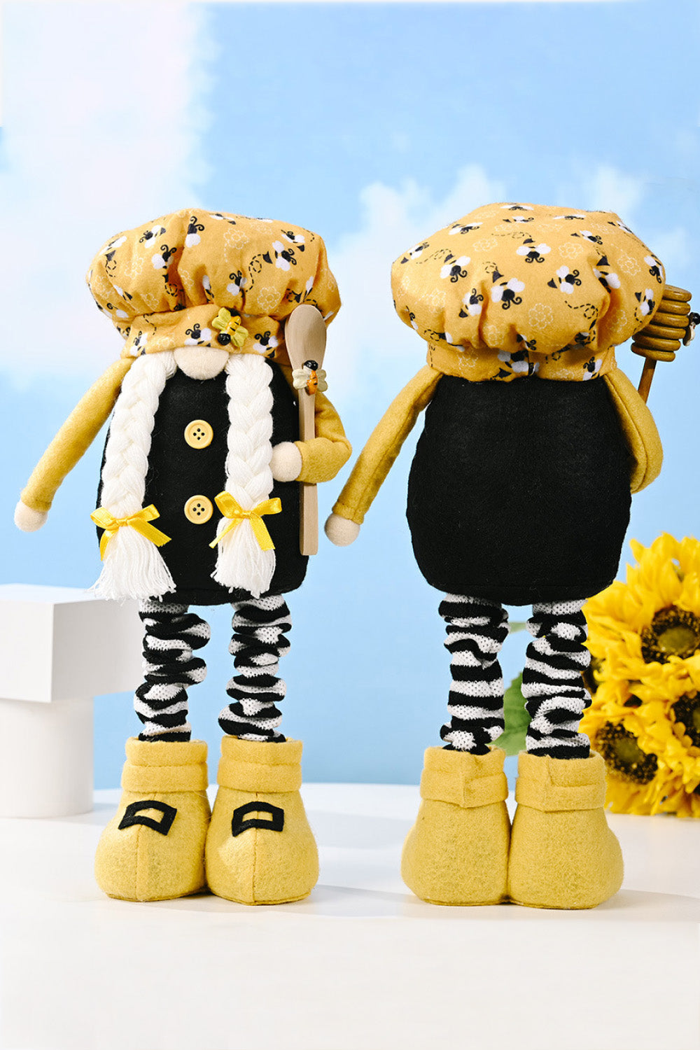 Bee Print Telescopic Leg Gnome
