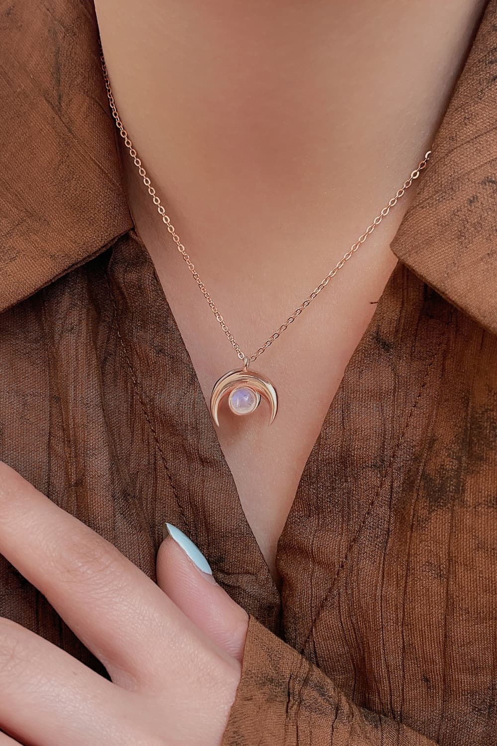 Natural Moonstone Moon Pendant 925 Sterling Silver Necklace