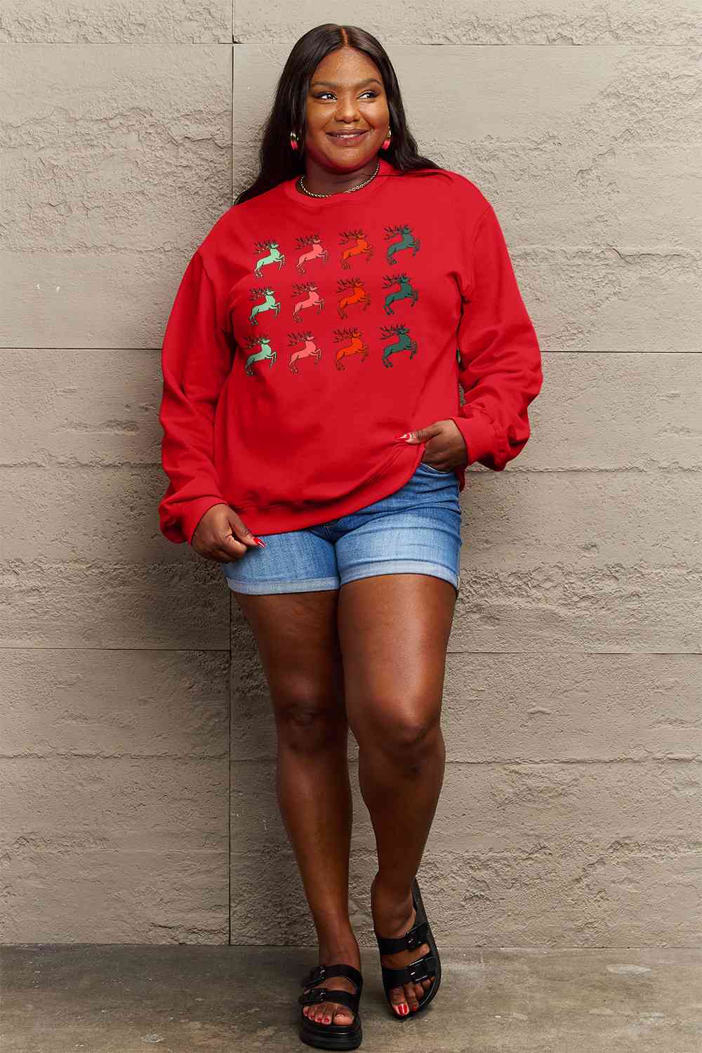 Graphic Long Sleeve Reindeer Sweatshirt