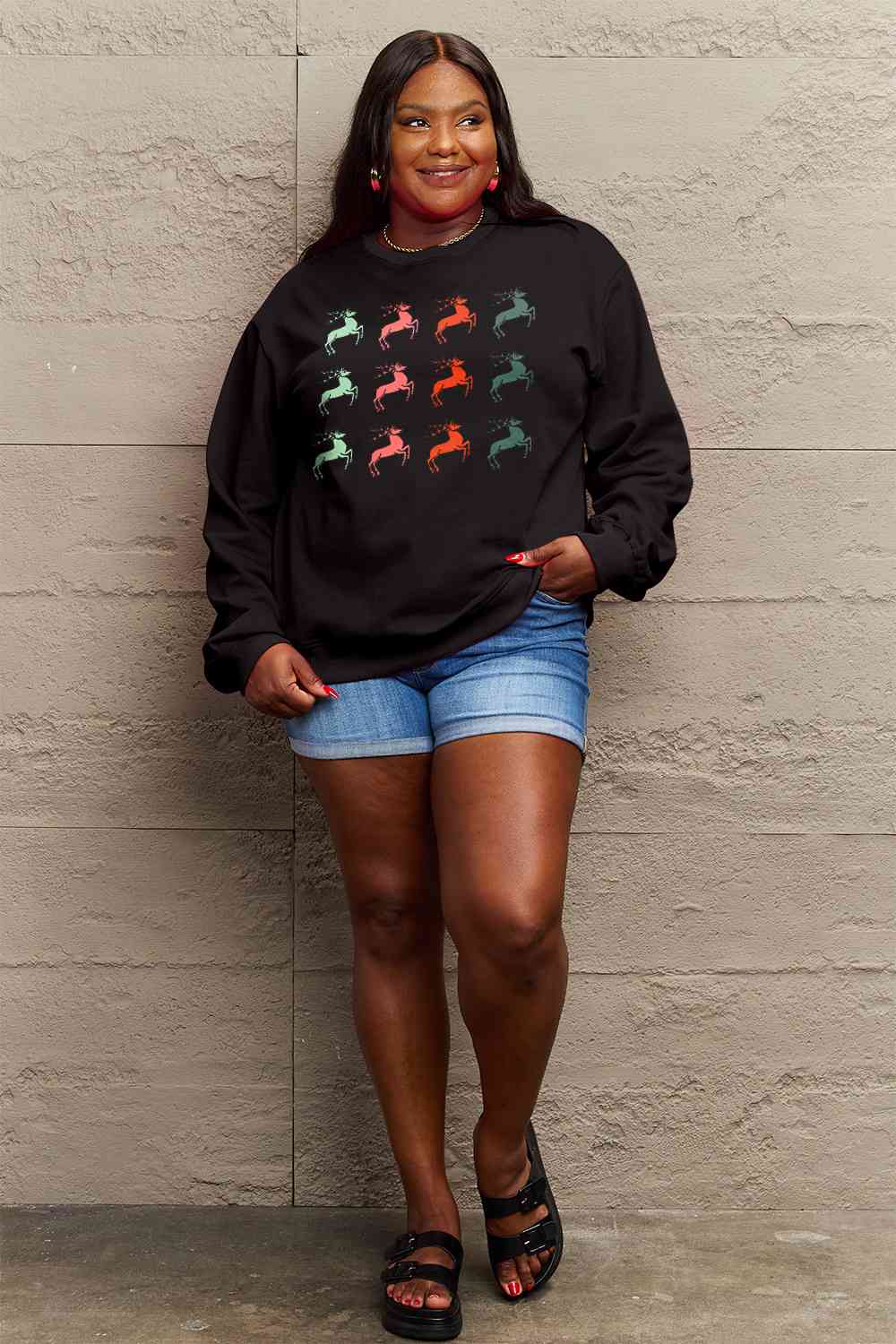 Graphic Long Sleeve Reindeer Sweatshirt