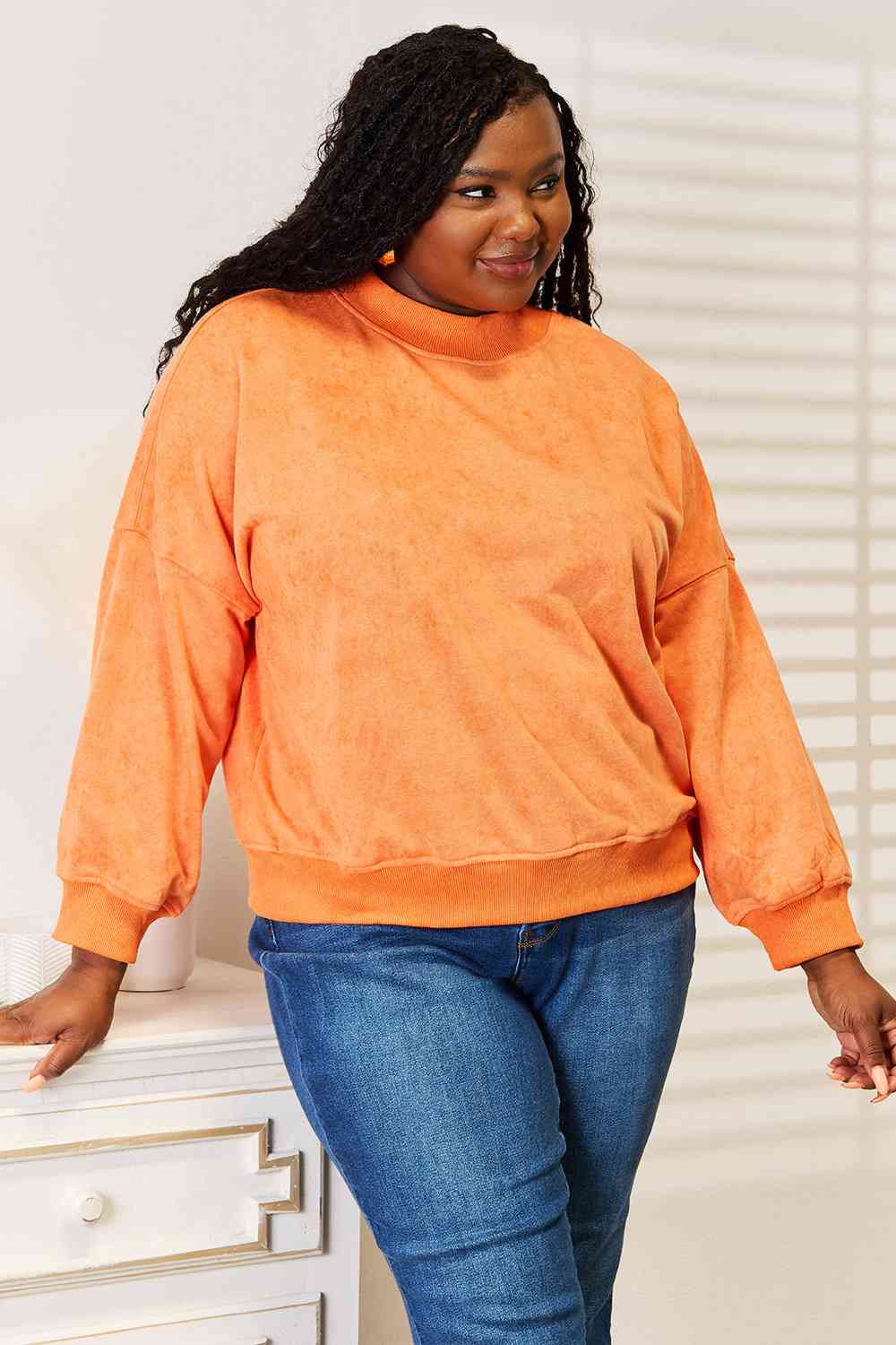 Neck Dropped Shoulder Sweatshirt